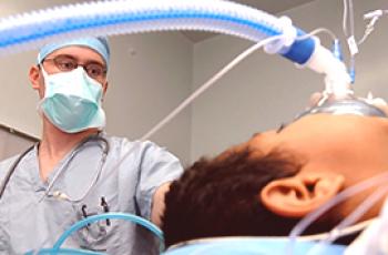 Opća anestezija ili epiduralna anestezija: usporedba metoda i što je bolje