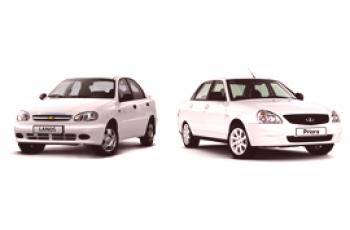 Renault Logan et Lada Priora: une comparaison et quel est le meilleur?